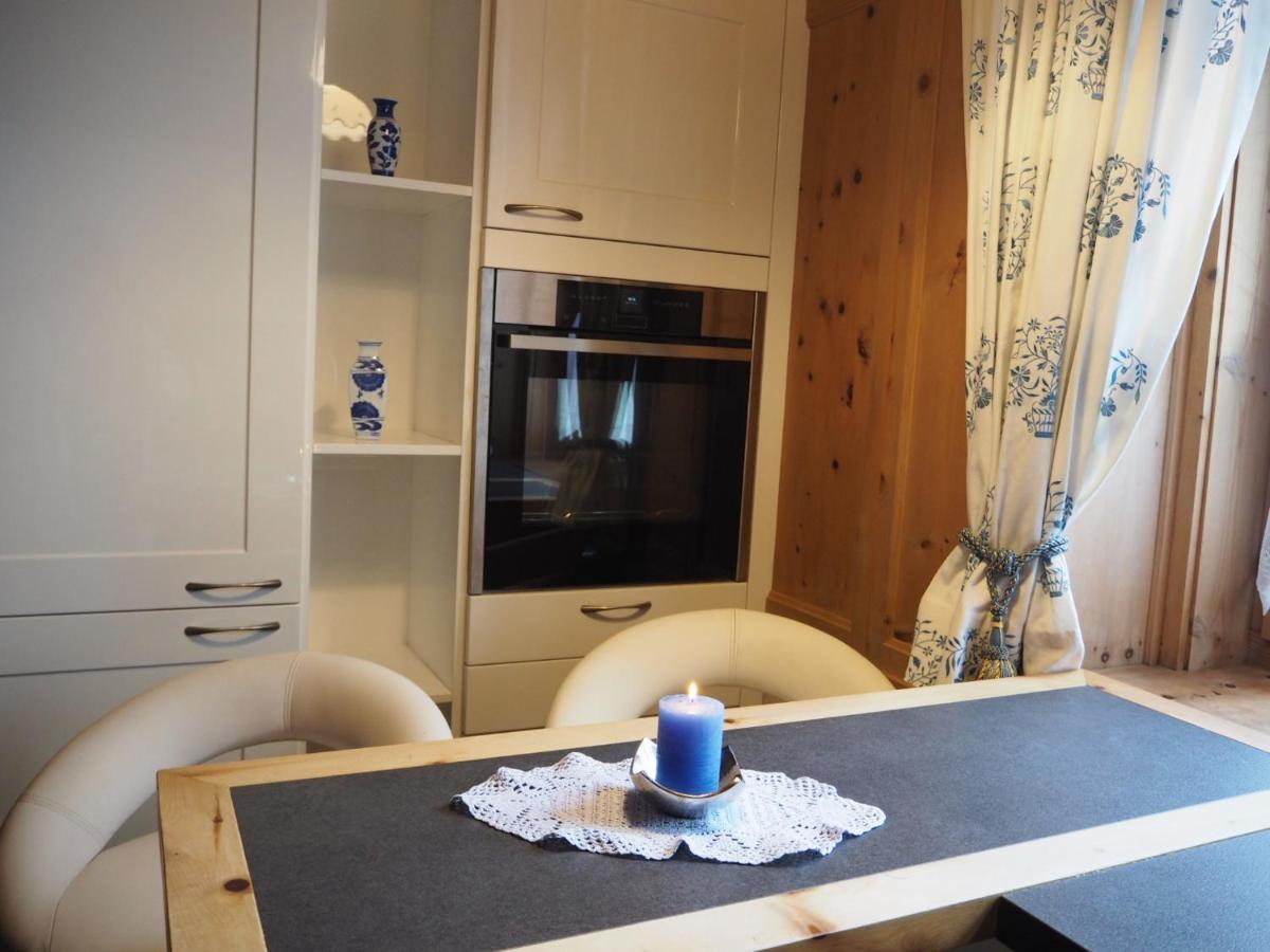 A Traumhafte Zirbenwohnung 普鲁茨 外观 照片
